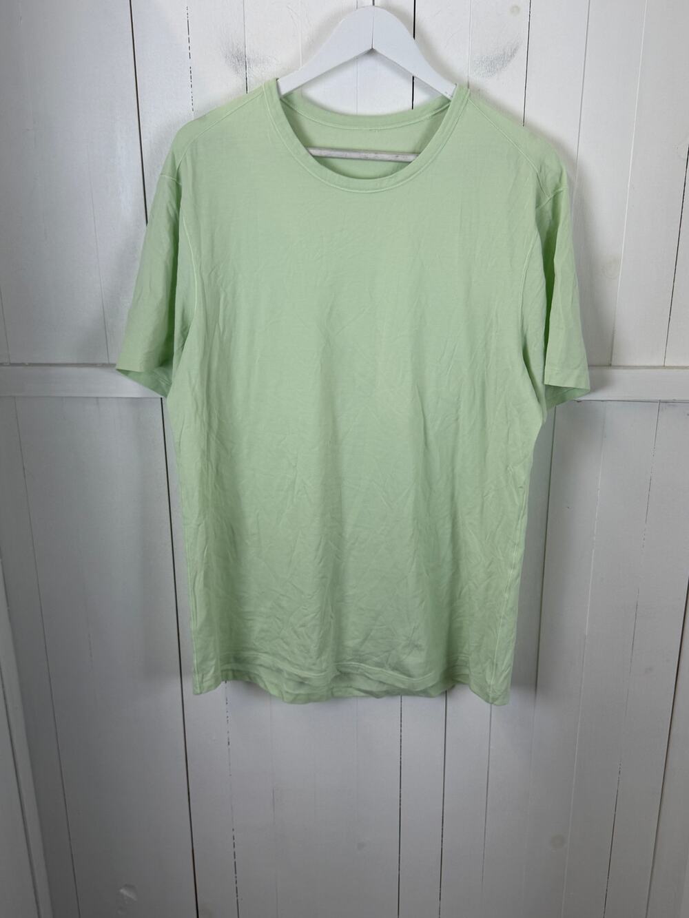 Lululemon Men’s Green Polyester T-Shirt XL